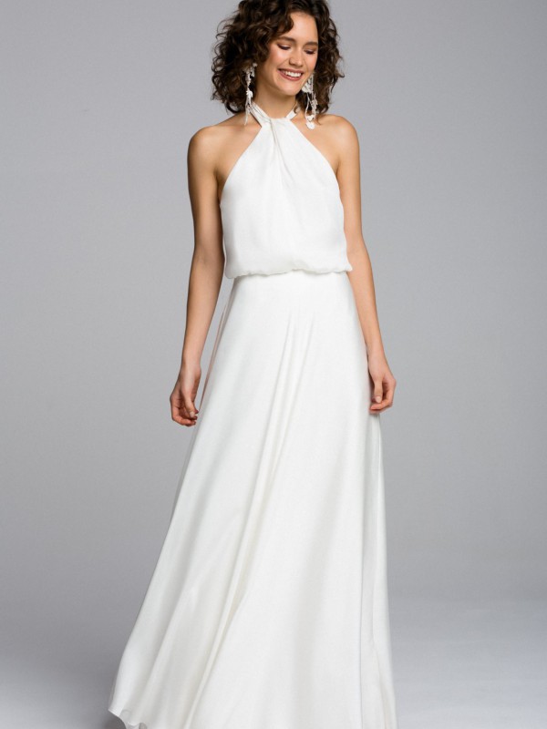 Zartes Neckholder Brautkleid in A-Linie mit fließendem Rock und lockerer Passform